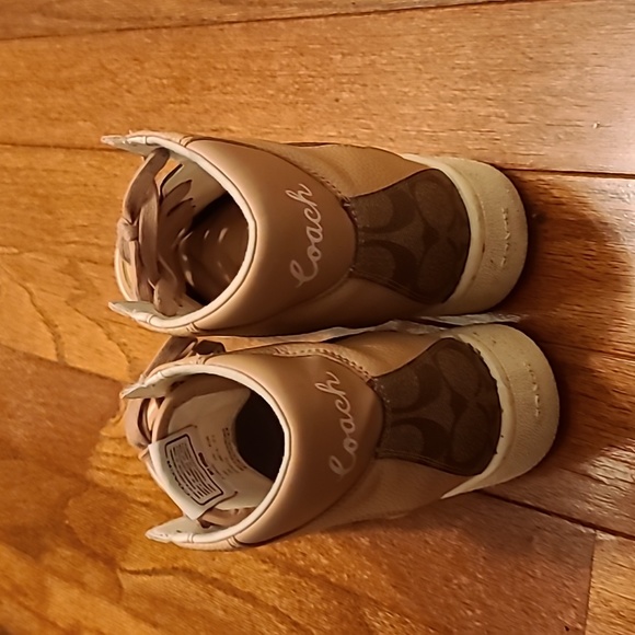 Coach C230 High Top Platform Sneakers Signature Monogram Canvas - Picture 3 of 5